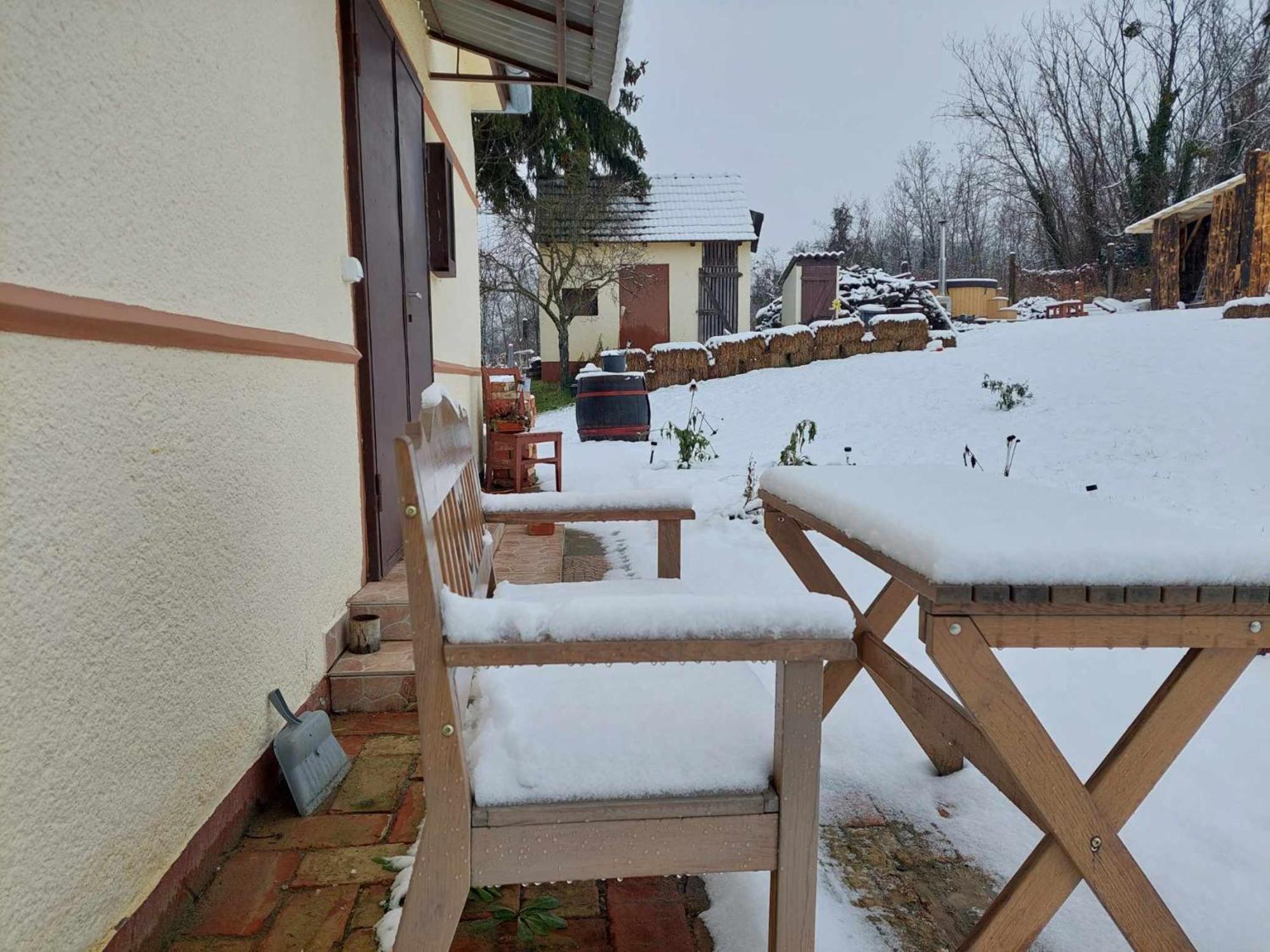 Apartamento Marokahegy Zalakaros Exterior foto